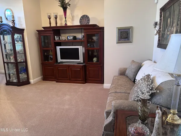 $595,000 | 8201 Pecan Ridge Drive, Moss Point, MS 39562