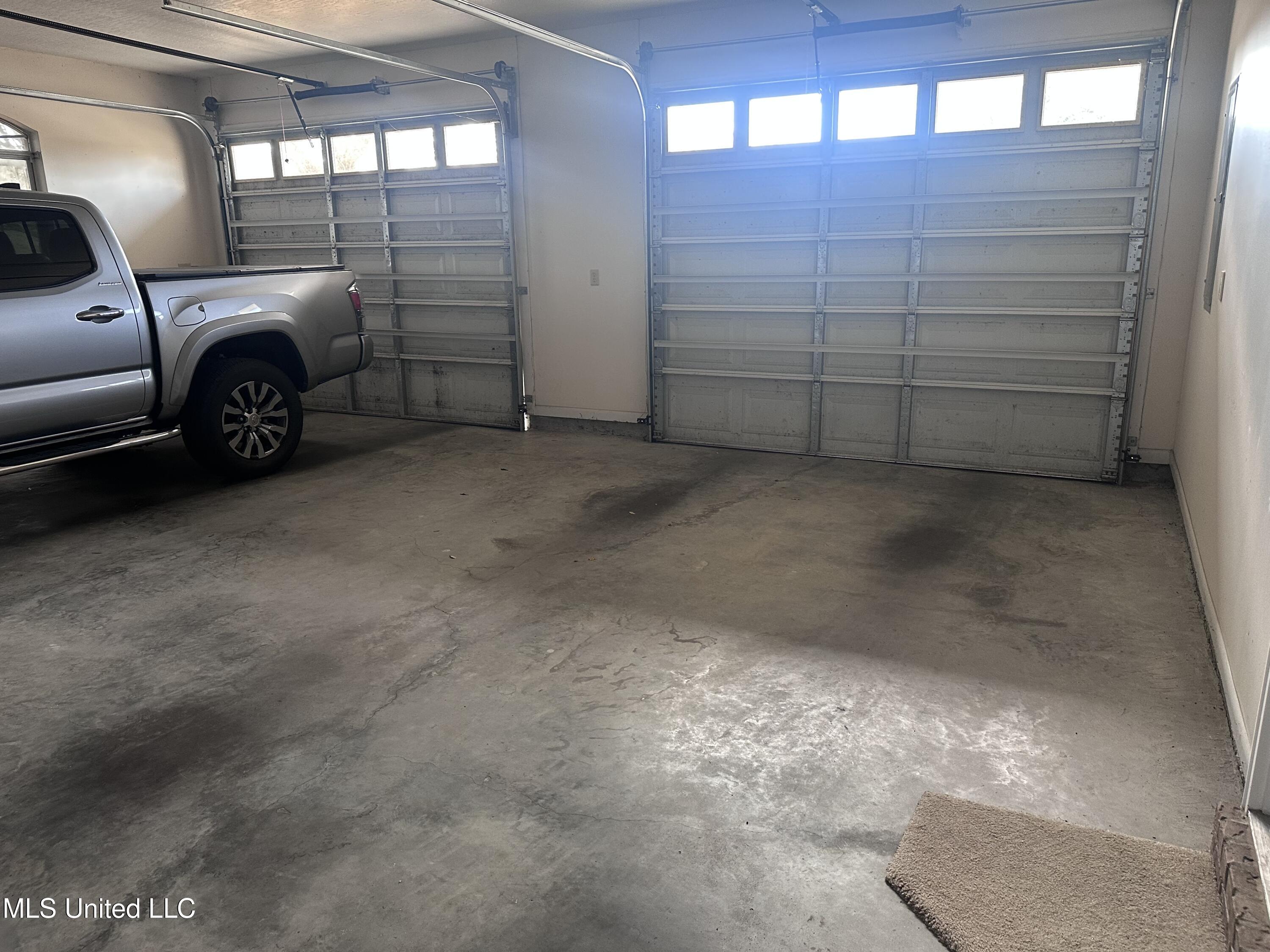 8201 Pecan Ridge Drive Moss Point, MS 39562 - Photo 37 of 54 IMG_6288