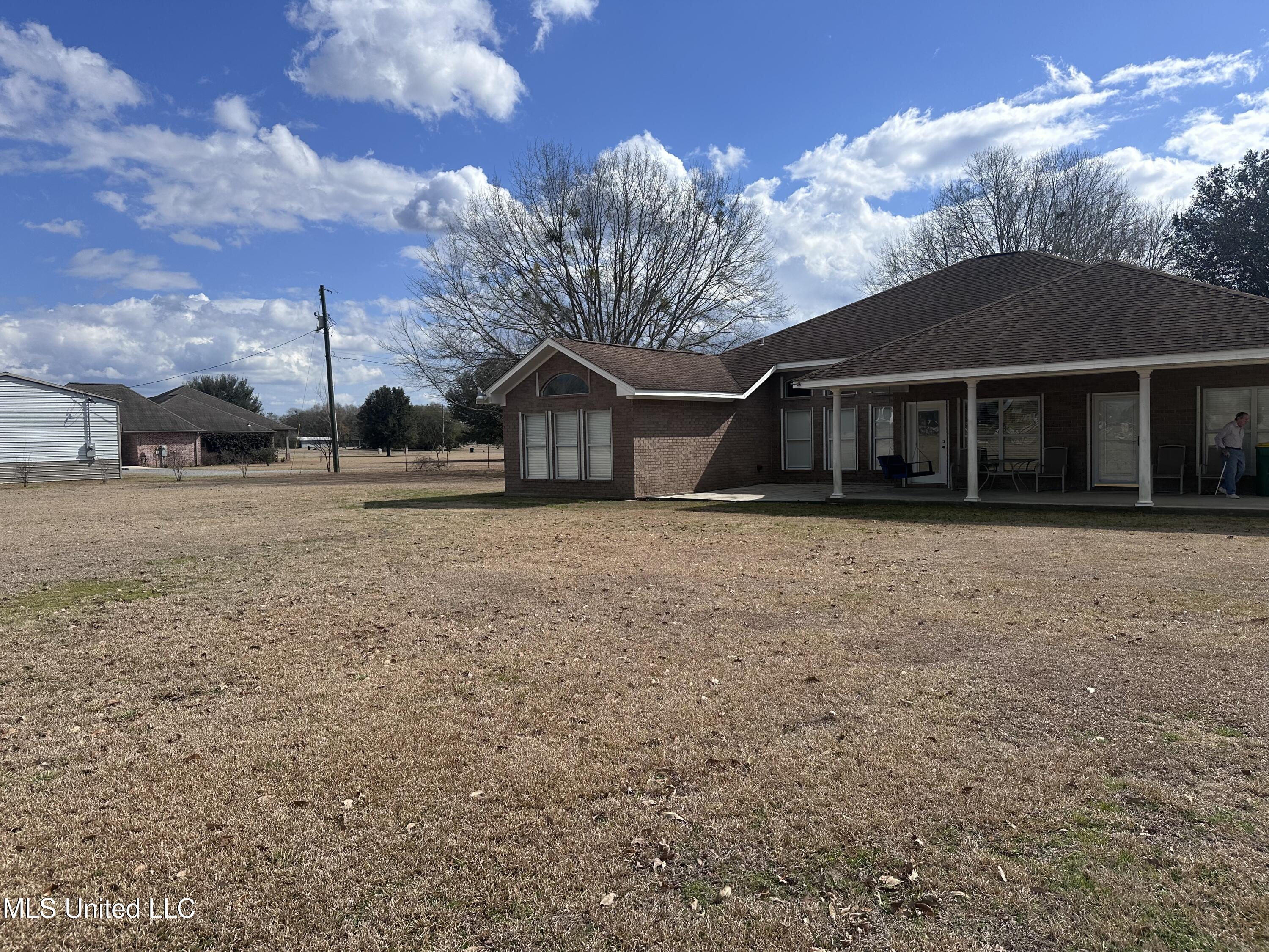 8201 Pecan Ridge Drive Moss Point, MS 39562 - Photo 40 of 54 IMG_6273