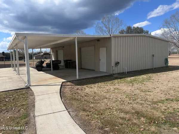 $595,000 | 8201 Pecan Ridge Drive, Moss Point, MS 39562