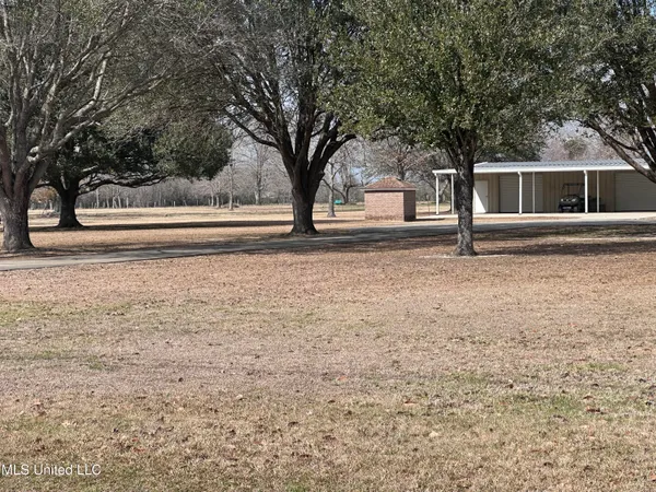 $595,000 | 8201 Pecan Ridge Drive, Moss Point, MS 39562