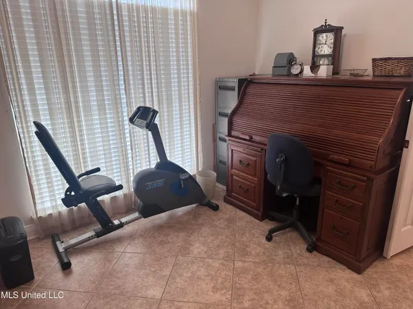 $595,000 | 8201 Pecan Ridge Drive, Moss Point, MS 39562