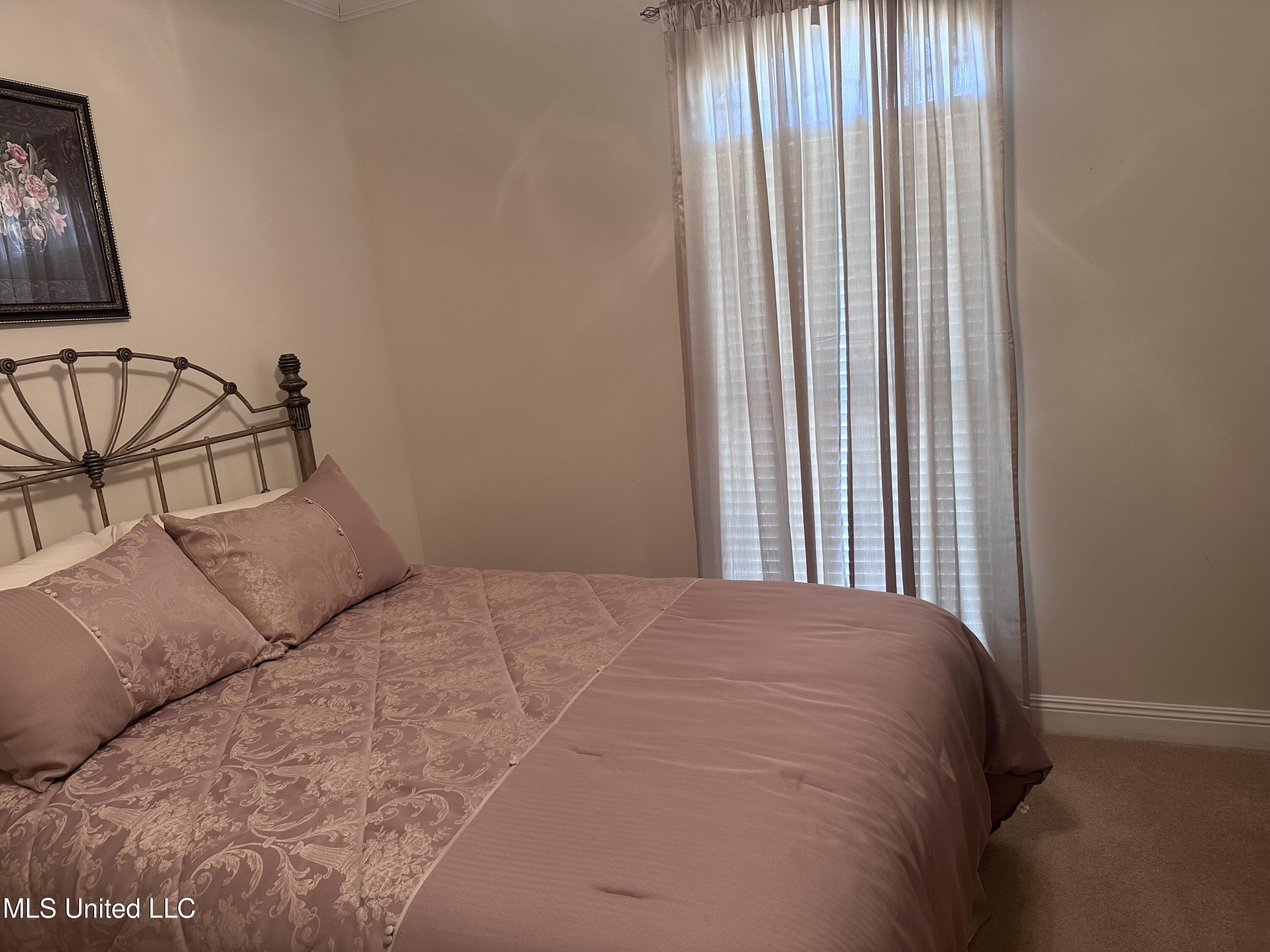 8201 Pecan Ridge Drive Moss Point, MS 39562 - Photo 9 of 54 IMG_6304