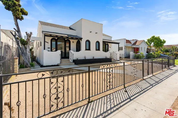 $3,600 | 2832 12th Avenue, Los Angeles, CA 90018