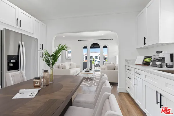 $3,600 | 2832 12th Avenue, Los Angeles, CA 90018