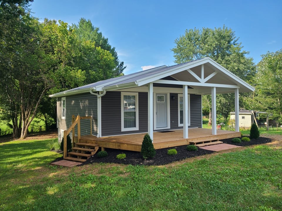 571 Golden Mountain Road Sparta, TN 38583 - Photo 1 of 30 Gallery Image 1