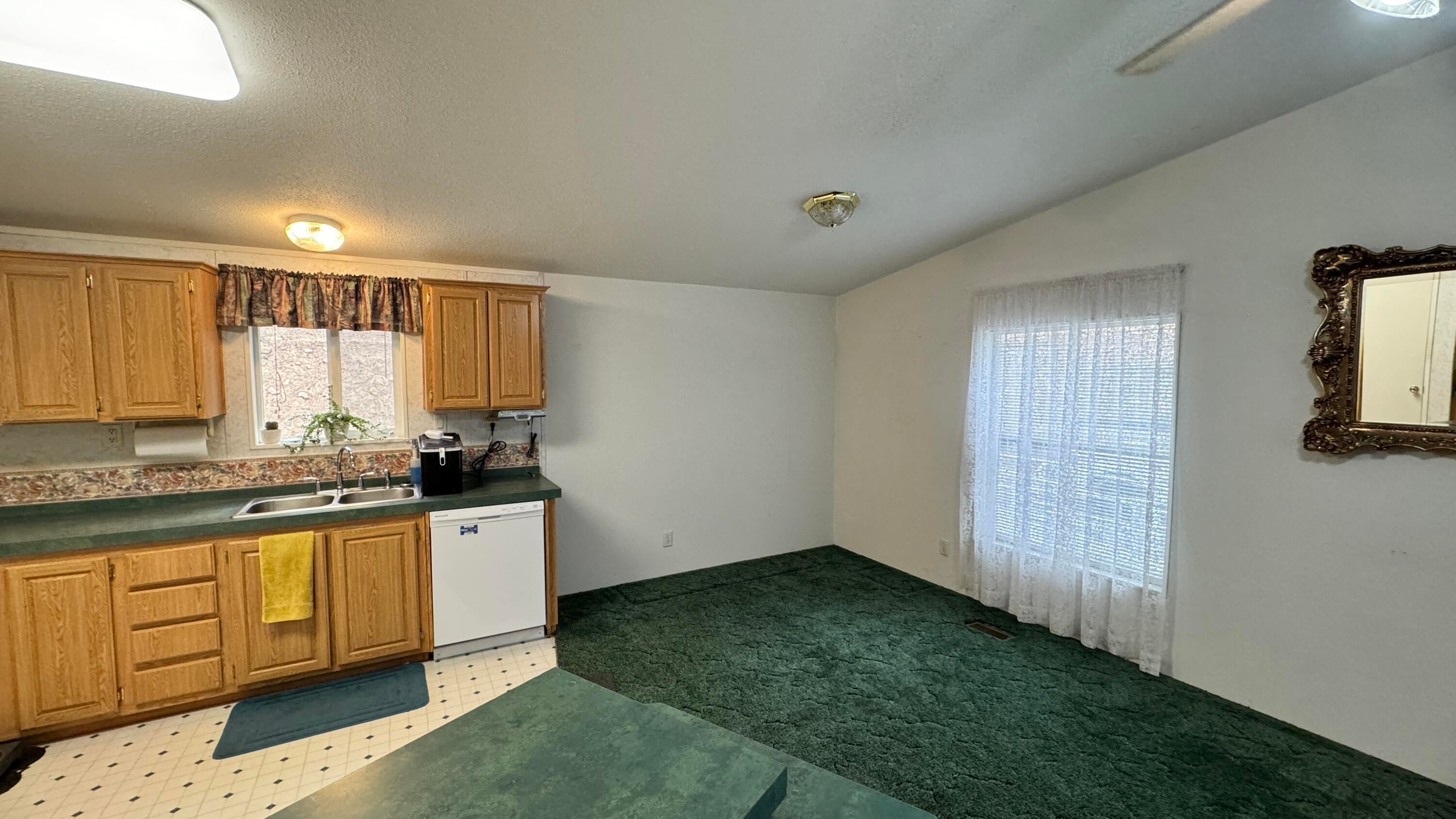 9777 Old Fort Road Klamath Falls, OR 97601 - Photo 13 of 45 IMG_7527