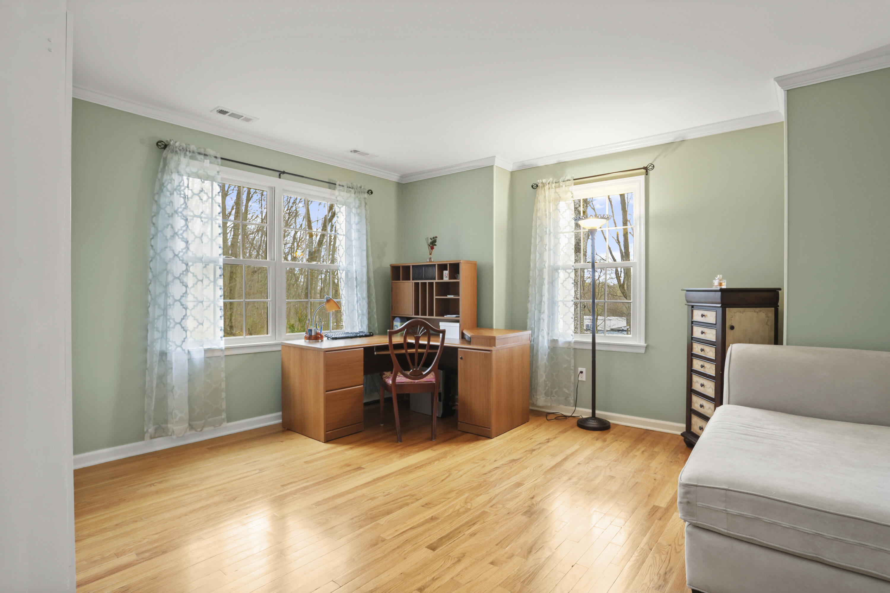111 Little Brook Road New Canaan, CT 06840 - Photo 25 of 42 028