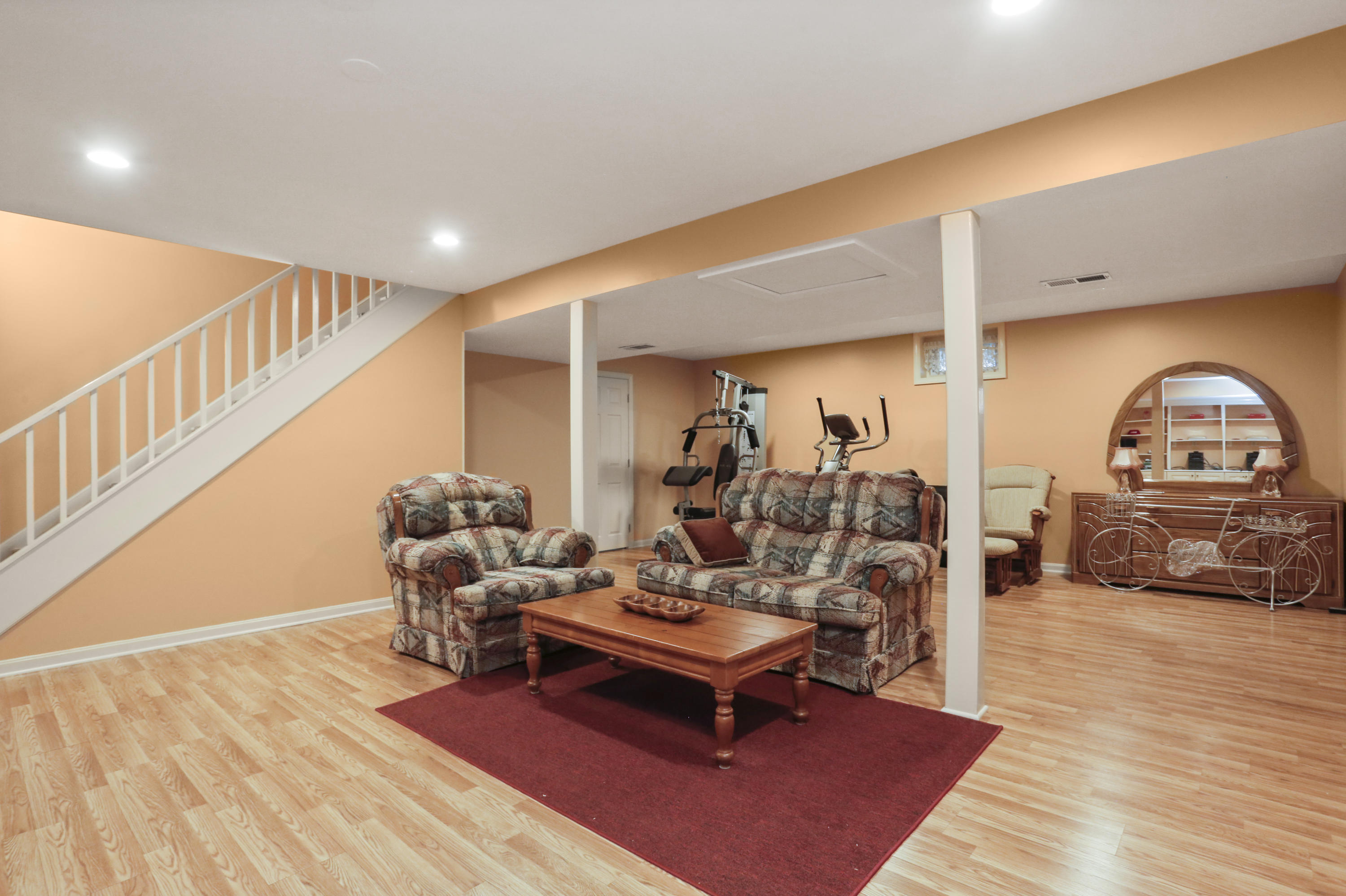 111 Little Brook Road New Canaan, CT 06840 - Photo 28 of 42 022