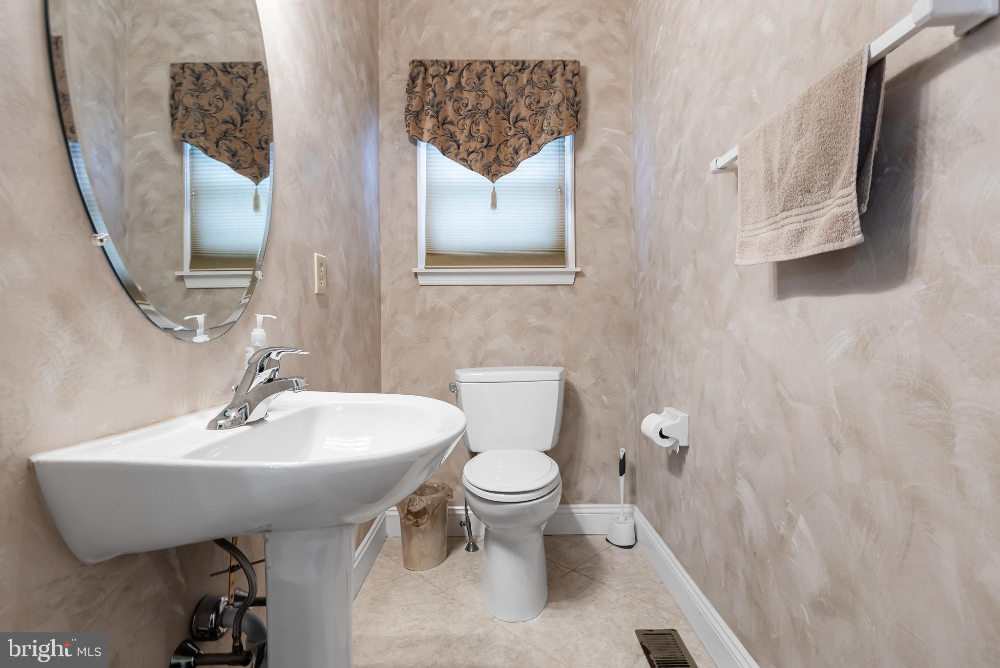 13 Stanwyck Road Mount Laurel, NJ 08054 - Photo 23 of 48