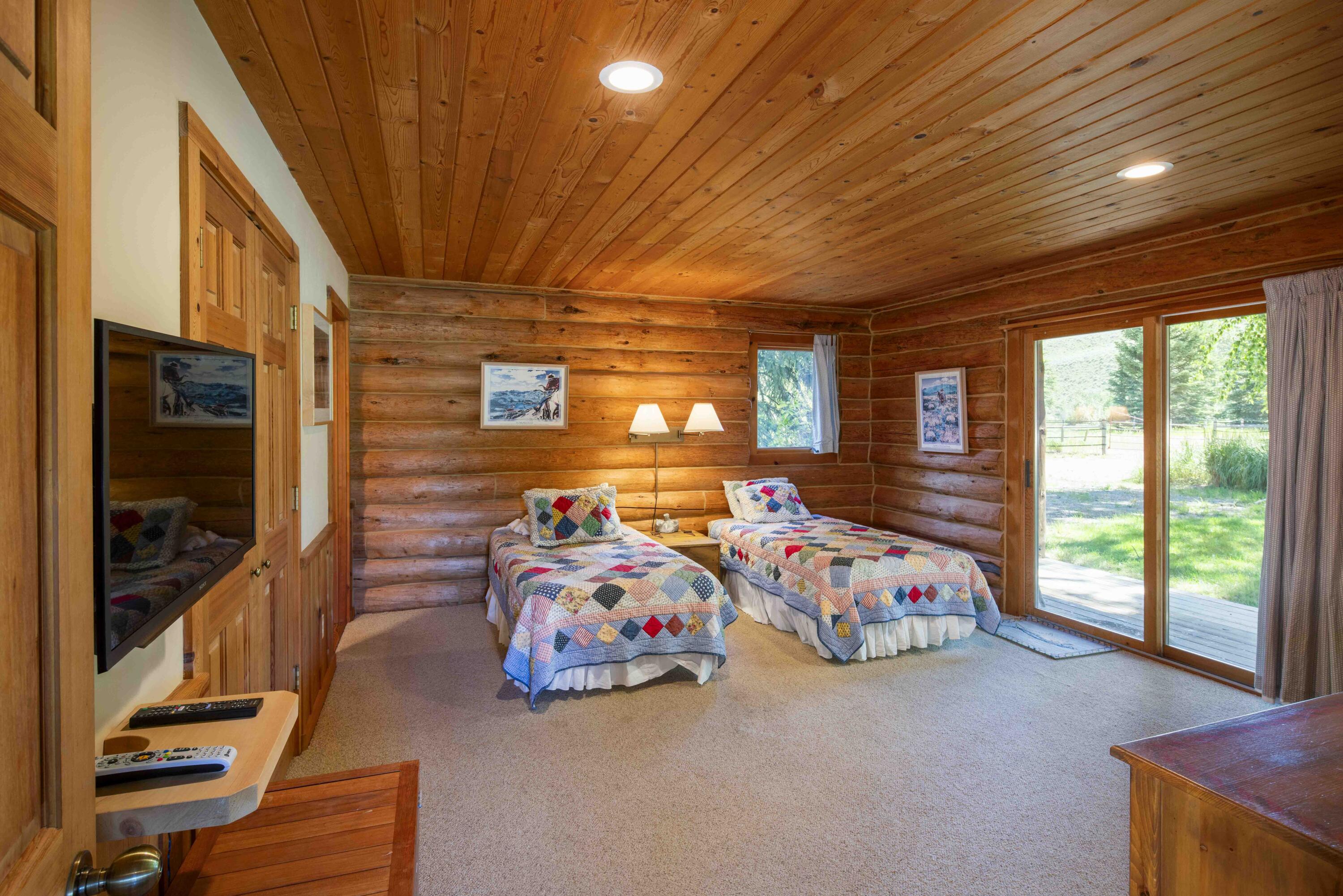 40 Fox Hollow Gulch Road Blaine County, ID 83313 - Photo 40 of 53 Cabin Bedroom 2