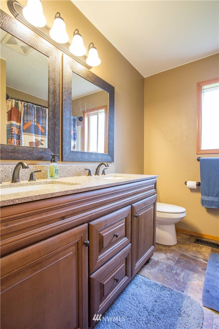 2075 Harksell Road Ferndale, WA 98248 - Photo 20 of 40 Gallery Image 20