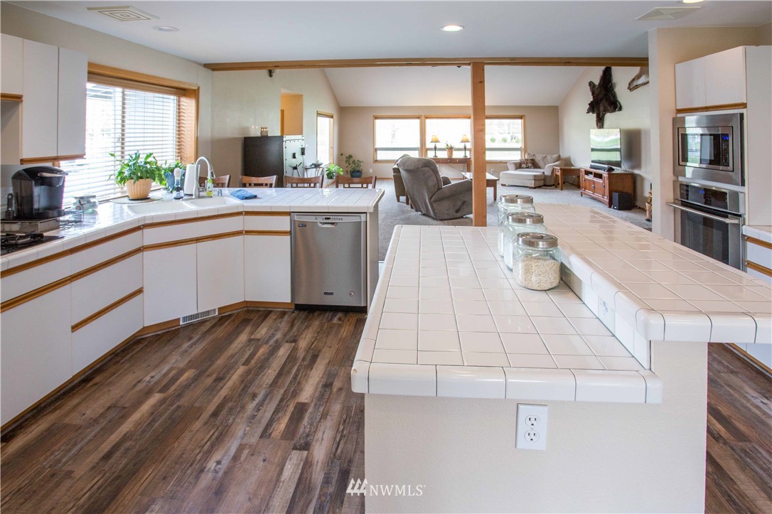 2075 Harksell Road Ferndale, WA 98248 - Photo 30 of 40 Gallery Image 30