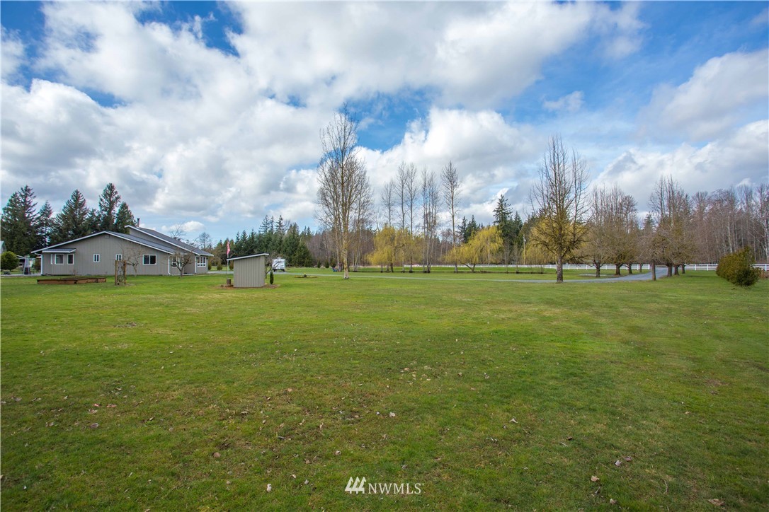 2075 Harksell Road Ferndale, WA 98248 - Photo 4 of 40 Gallery Image 4