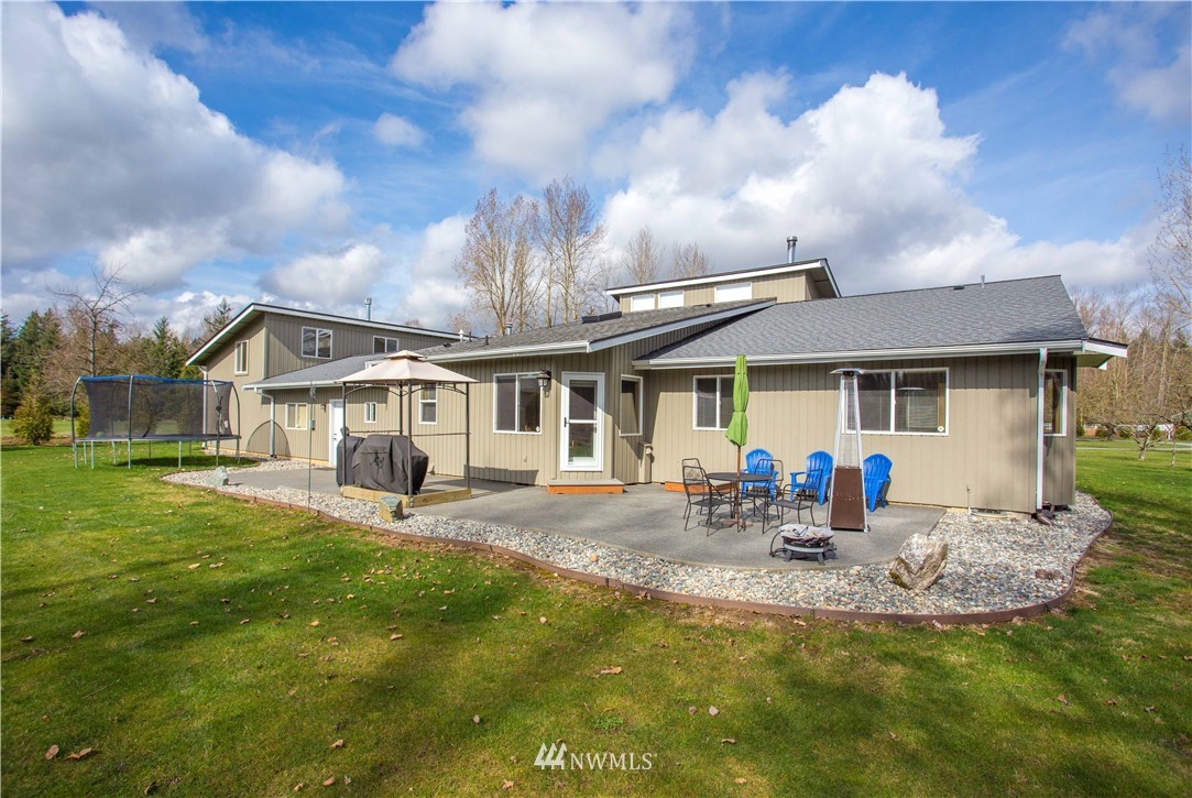 2075 Harksell Road Ferndale, WA 98248 - Photo 6 of 40 Gallery Image 6