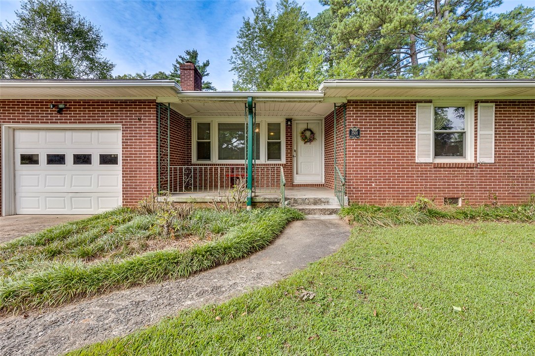 2501 Neville Way Anderson, SC 29621 - Photo 4 of 25