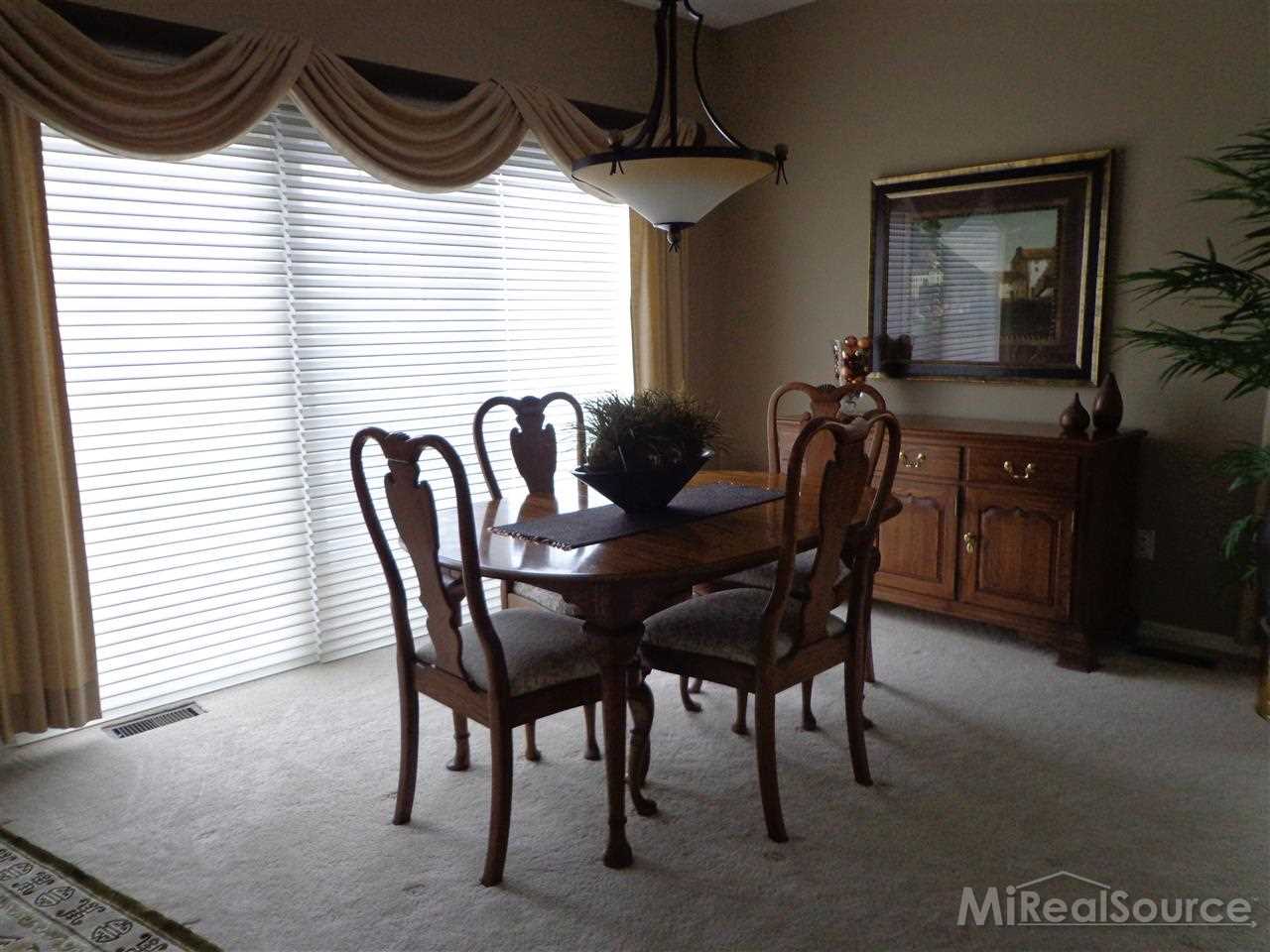 1346 Copper Circle Rochester, MI 48306 - Photo 5 of 24