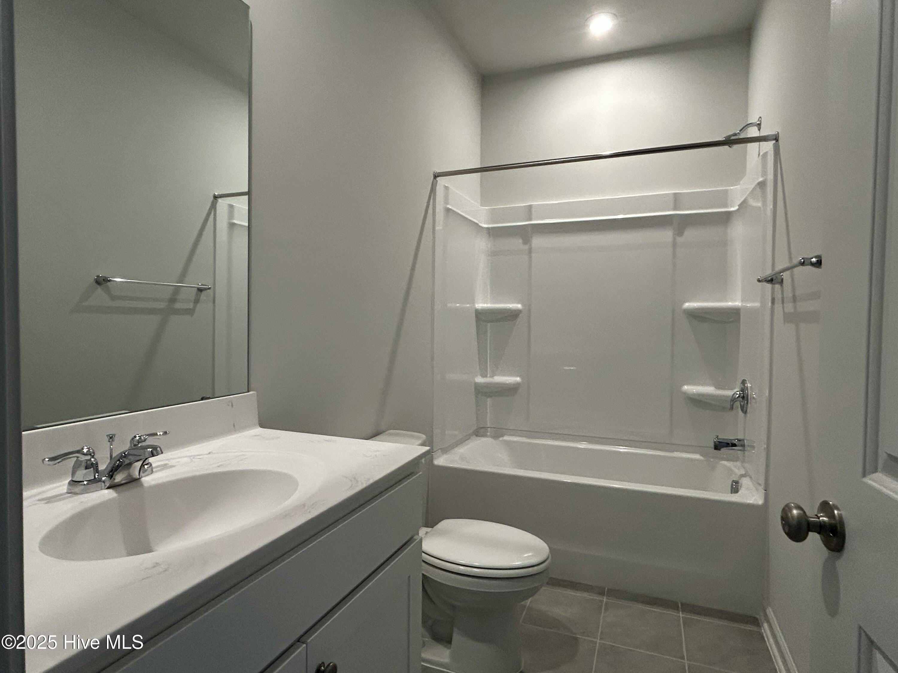 102 Johnson Rdg Way Four Oaks, NC 27524 - Photo 31 of 32 HS 34 Brunswick 1_45 (Bath 2)