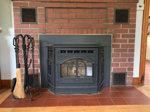 16 Days Mill Road Kennebunk, ME 04043 - Photo 7 of 17 Pellet Stove