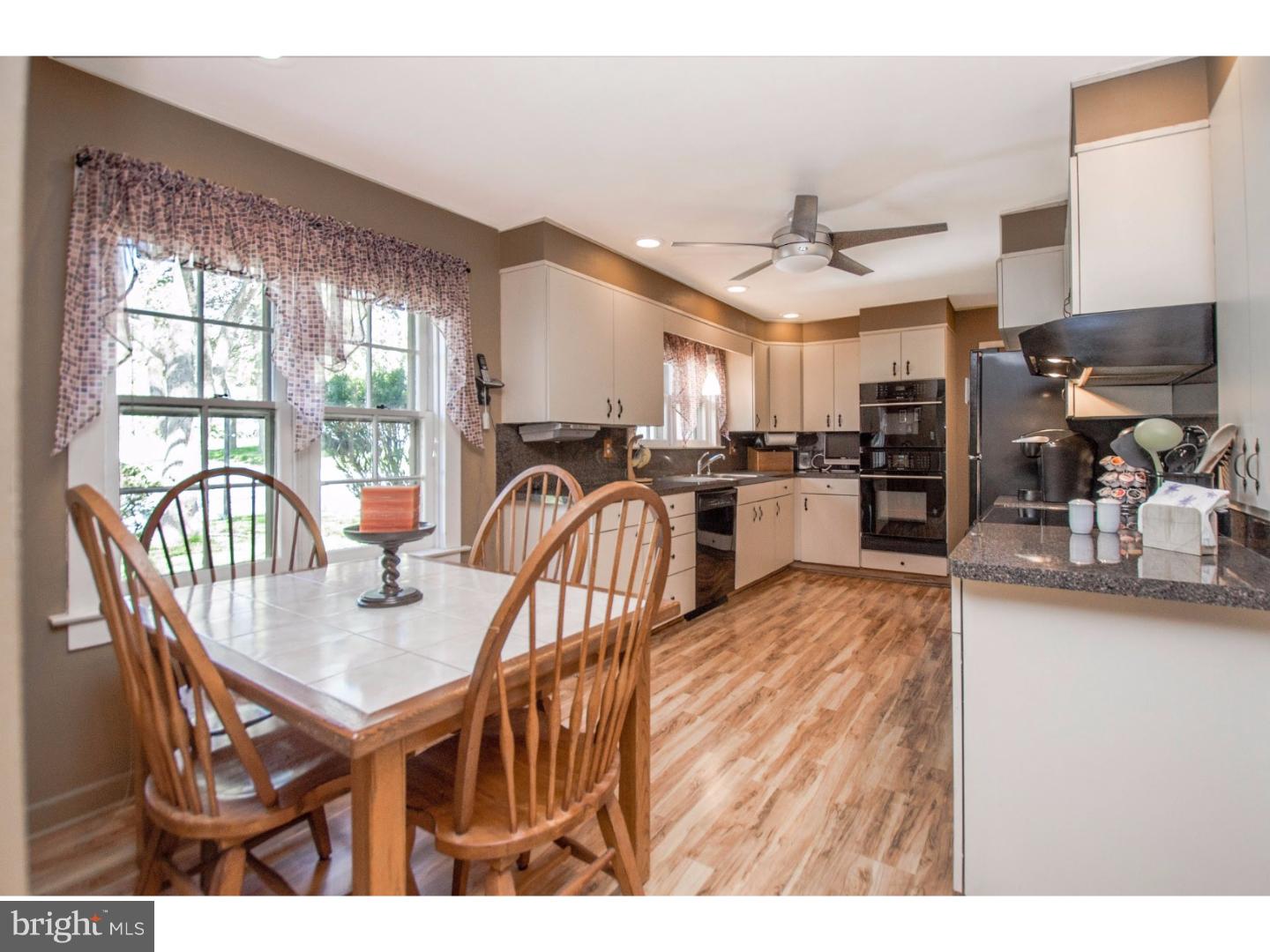 601 Beatty Road Springfield, PA 19064 - Photo 6 of 25 Kitchen