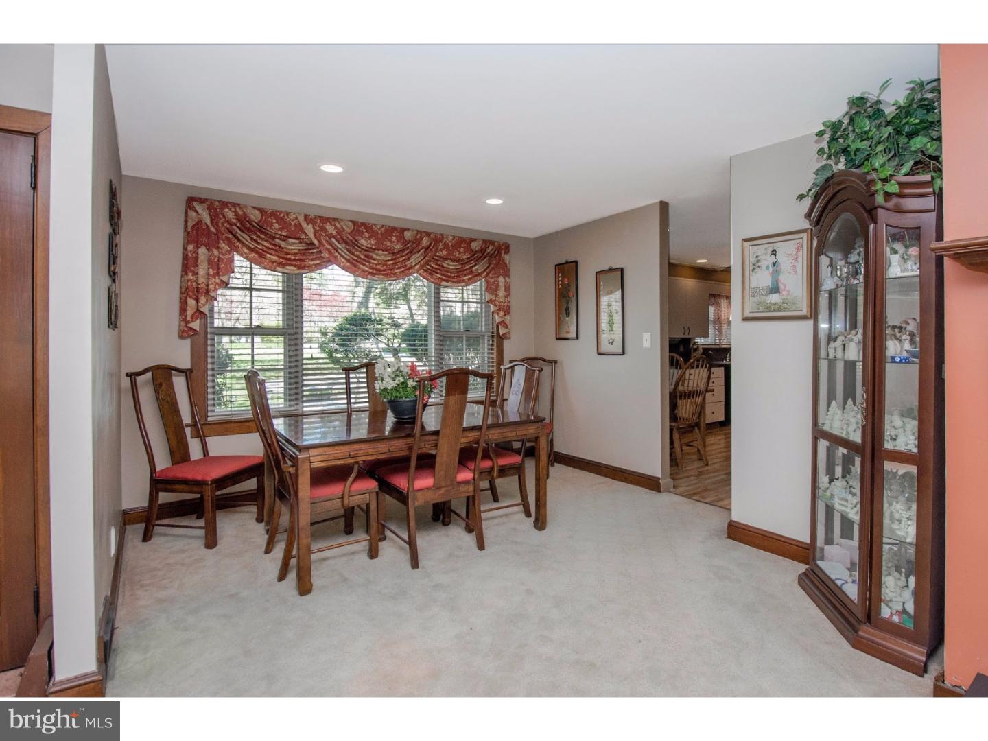 601 Beatty Road Springfield, PA 19064 - Photo 7 of 25 Dining Room