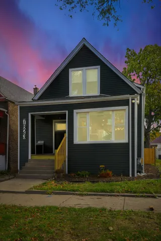 $2,500 | 7823 South May Street, Chicago, IL 60620