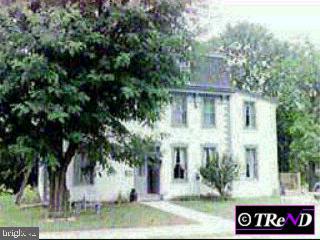 180 Chestnut Street Spring City, PA 19475 - Photo 1 of 1