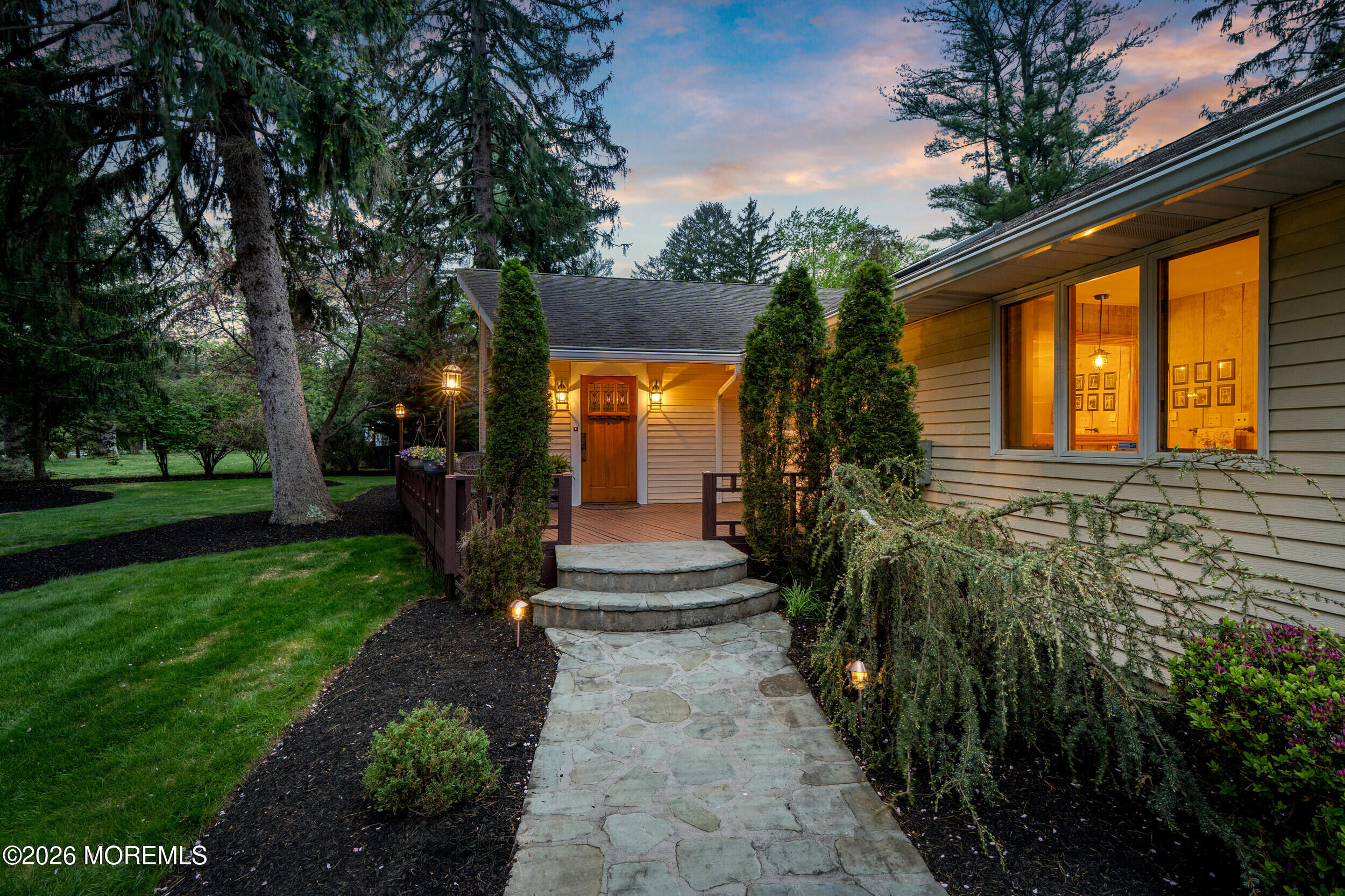 65 Alexander Drive Red Bank, NJ 07701 - Photo 13 of 87 011