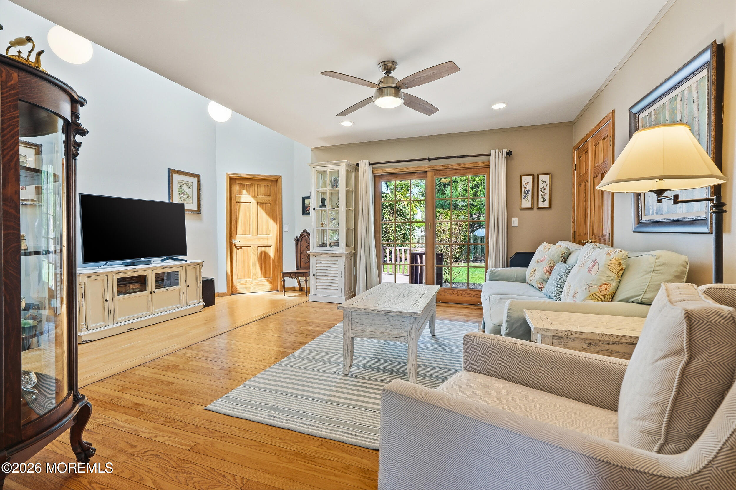 65 Alexander Drive Red Bank, NJ 07701 - Photo 26 of 87 062