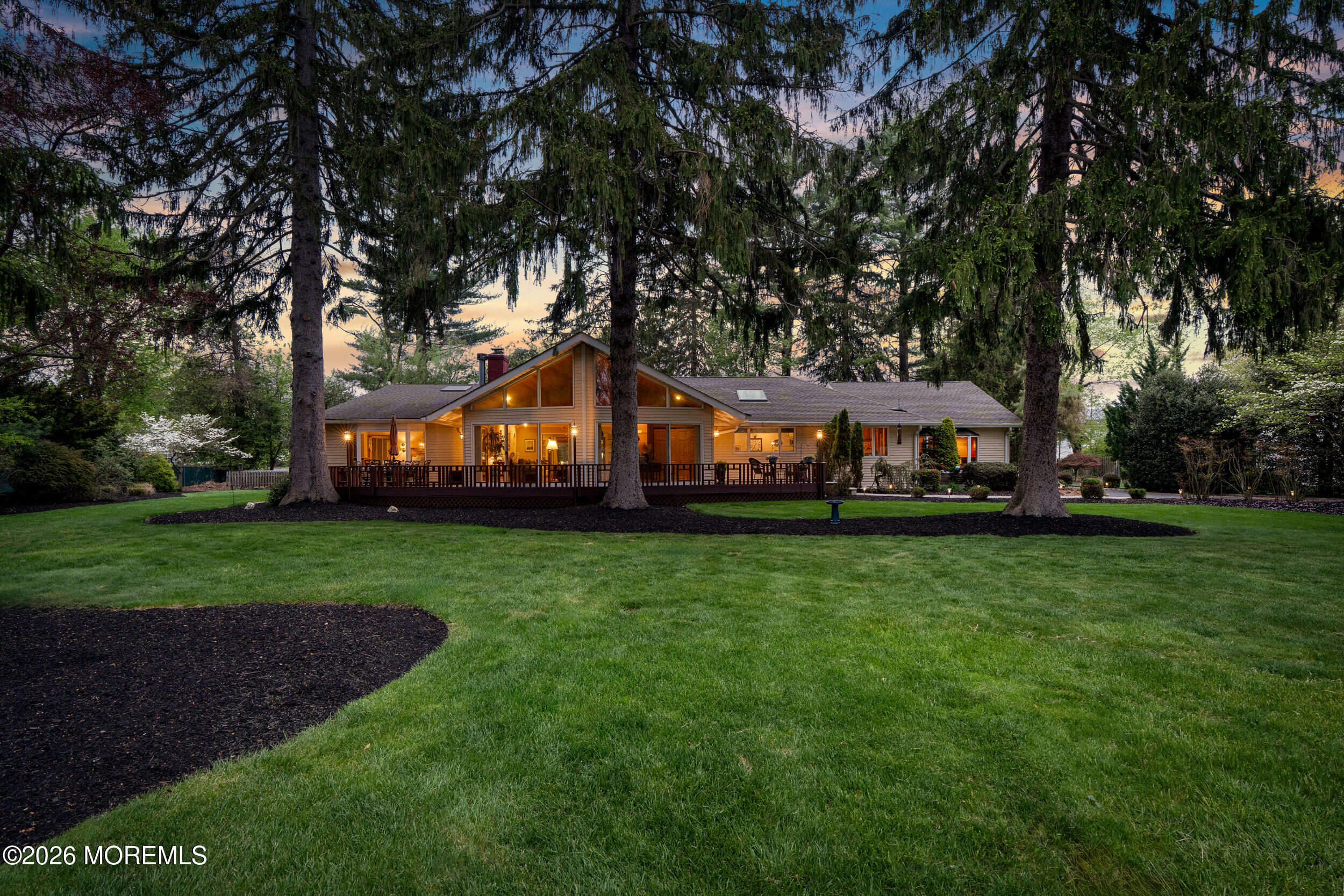 65 Alexander Drive Red Bank, NJ 07701 - Photo 3 of 87 005