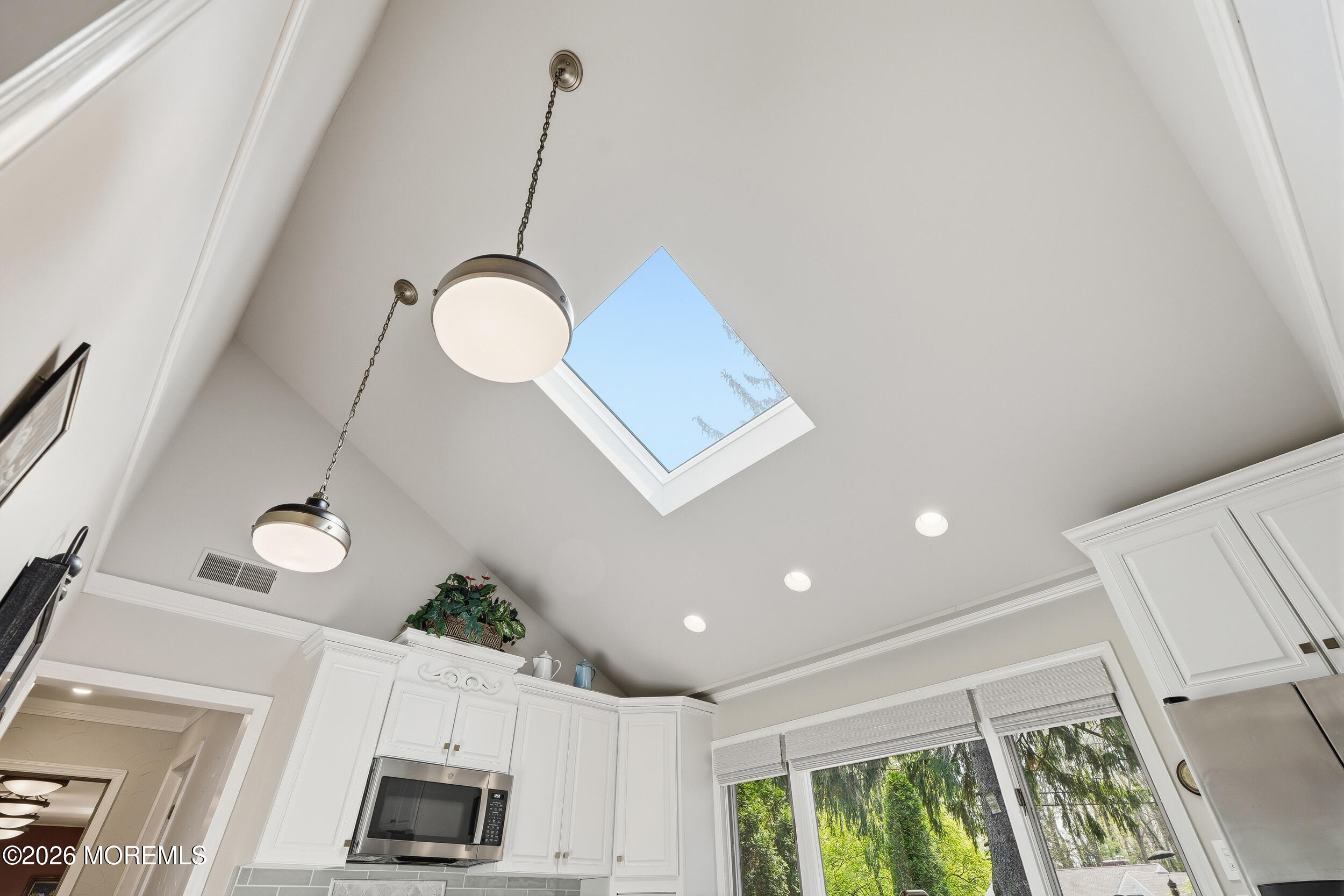 65 Alexander Drive Red Bank, NJ 07701 - Photo 38 of 87 073