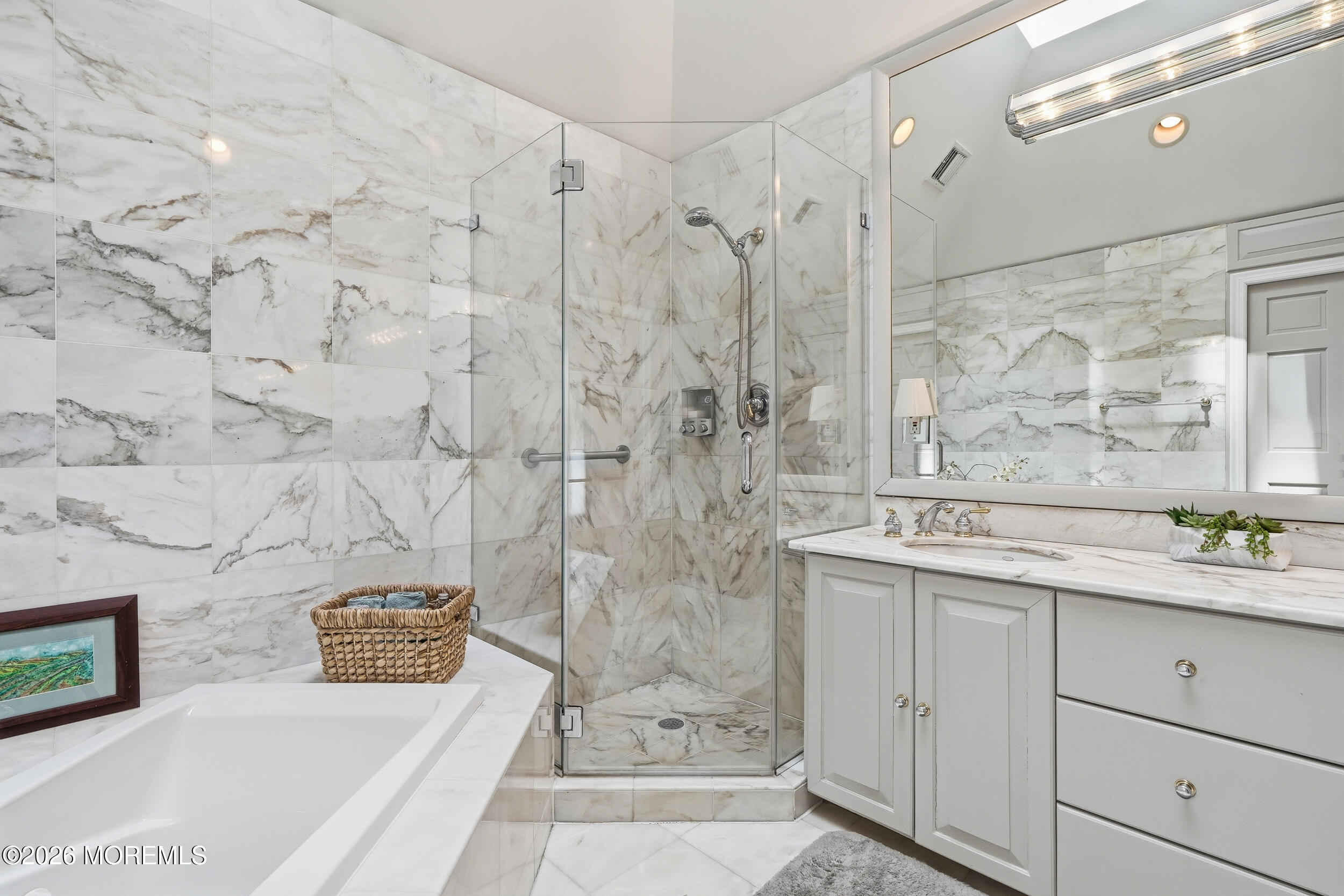 65 Alexander Drive Red Bank, NJ 07701 - Photo 48 of 87 084