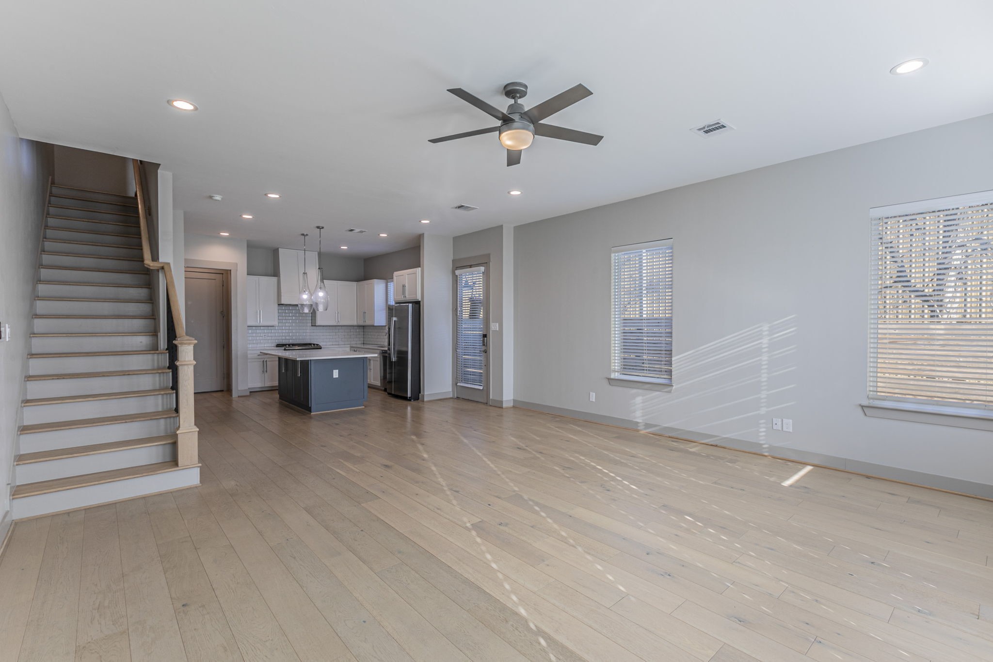 5714 Kemp Street Houston, TX 77023 - Photo 4 of 24