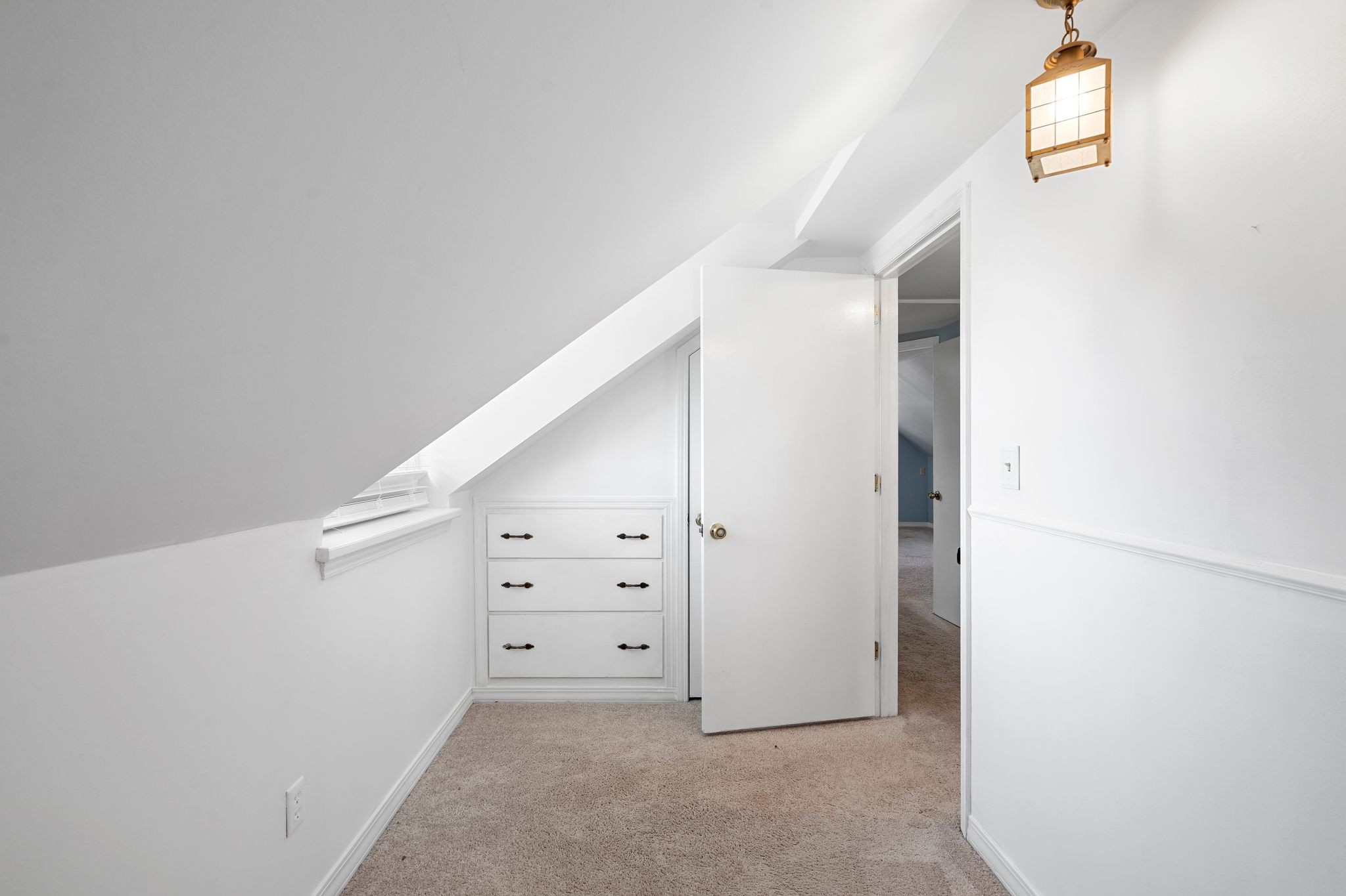 420 Beechwood Road Bell Buckle, TN 37020 - Photo 32 of 57 a view of an empty room