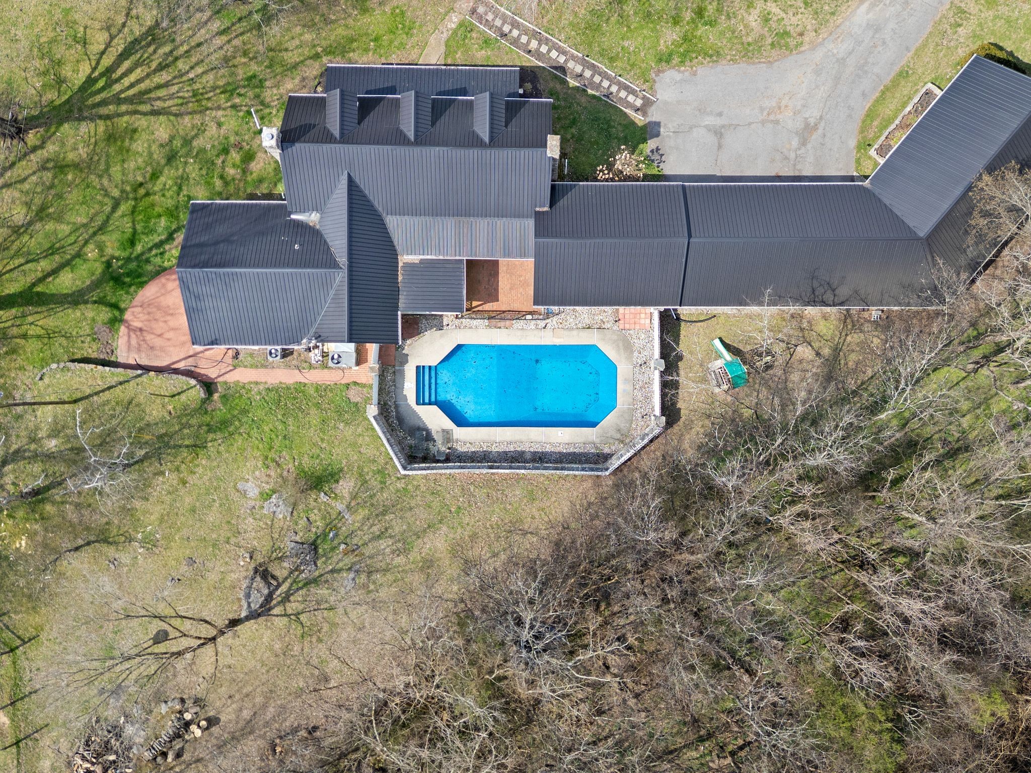 420 Beechwood Road Bell Buckle, TN 37020 - Photo 54 of 57 a backyard of a house with lots of green space