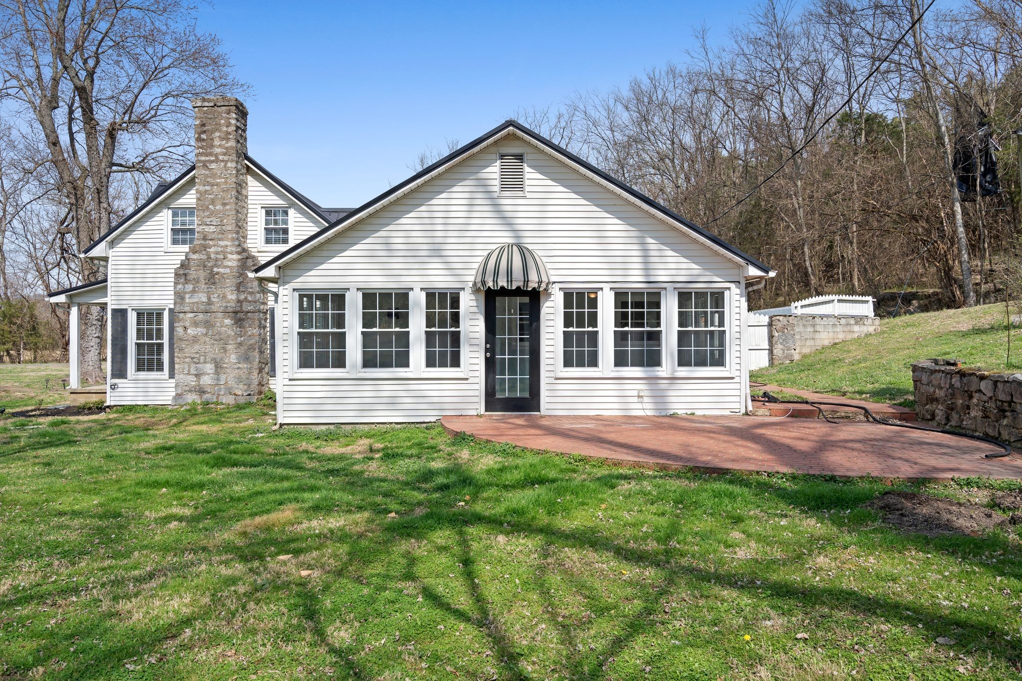 420 Beechwood Road Bell Buckle, TN 37020 - Photo 7 of 57 a view of a house with a yard