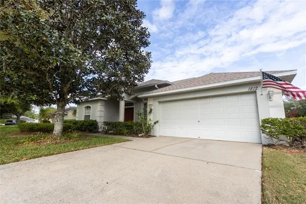 $490,000 | 1812 Flower Branch Way, Valrico, FL 33594
