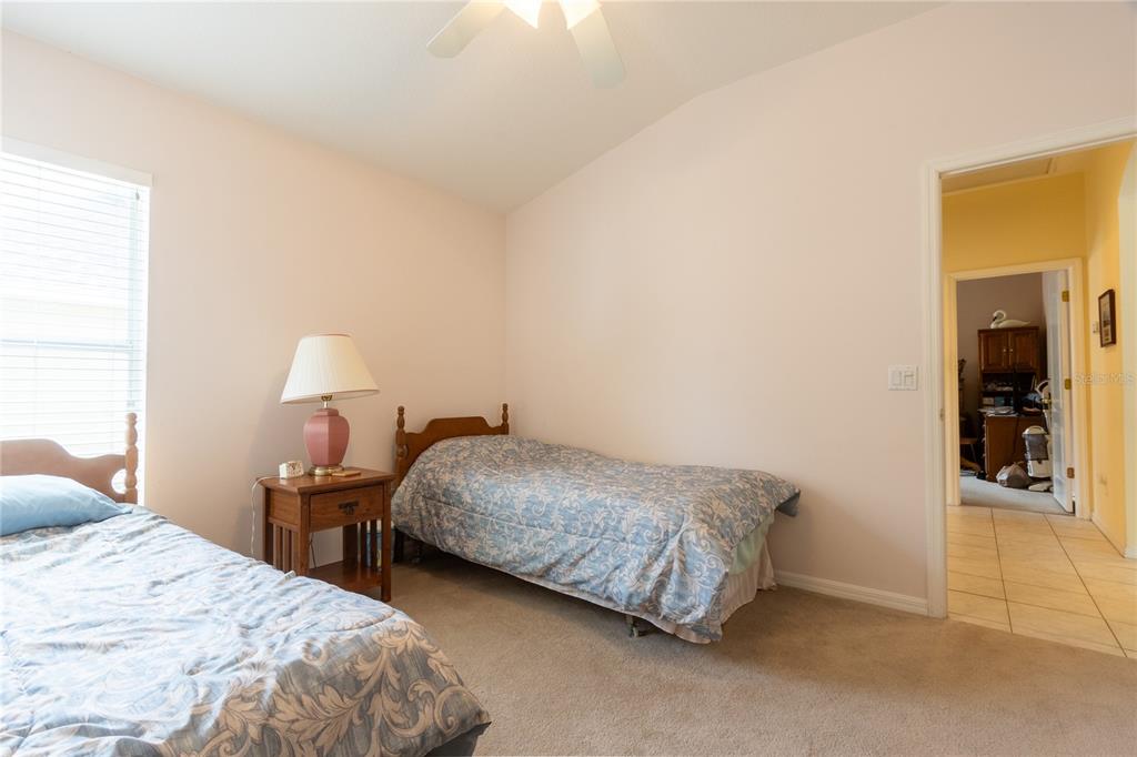 1812 Flower Branch Way Valrico, FL 33594 - Photo 24 of 42