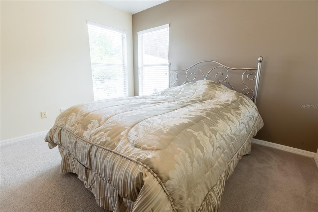 1812 Flower Branch Way Valrico, FL 33594 - Photo 32 of 42