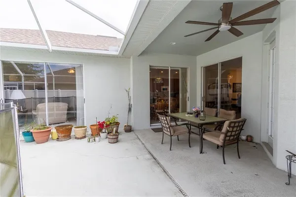 $490,000 | 1812 Flower Branch Way, Valrico, FL 33594