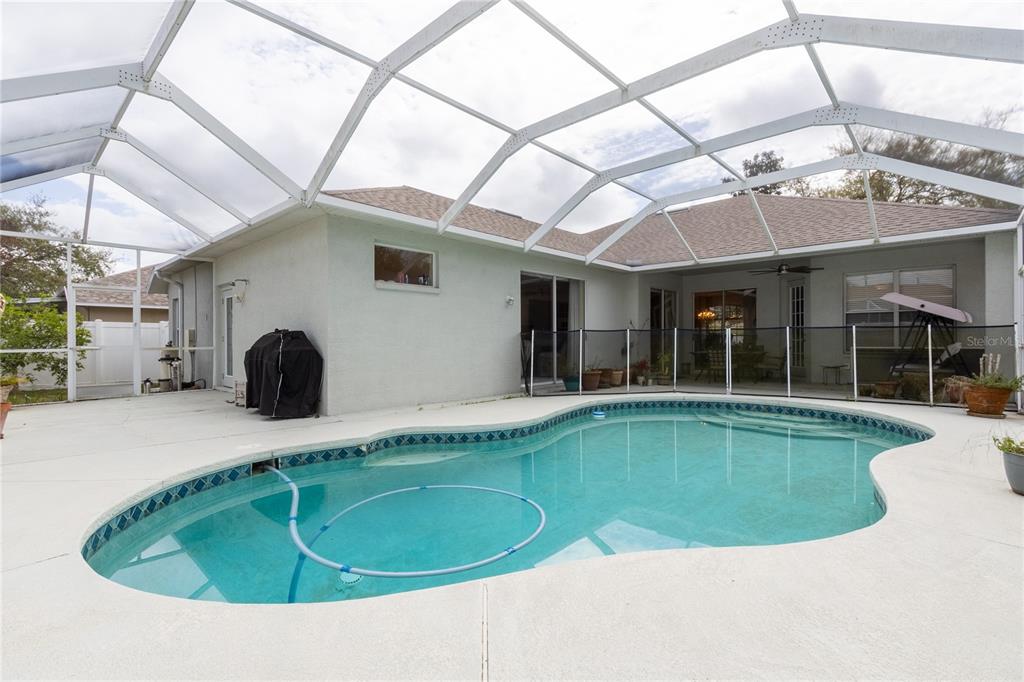 1812 Flower Branch Way Valrico, FL 33594 - Photo 37 of 42