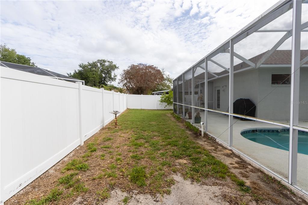 1812 Flower Branch Way Valrico, FL 33594 - Photo 40 of 42