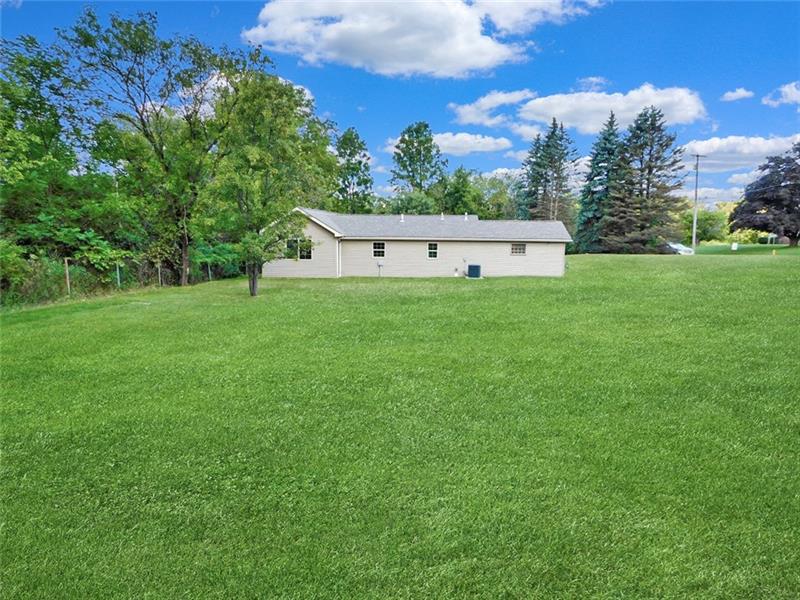 2202 Old Butler Road New Castle, PA 16101 - Photo 2 of 17