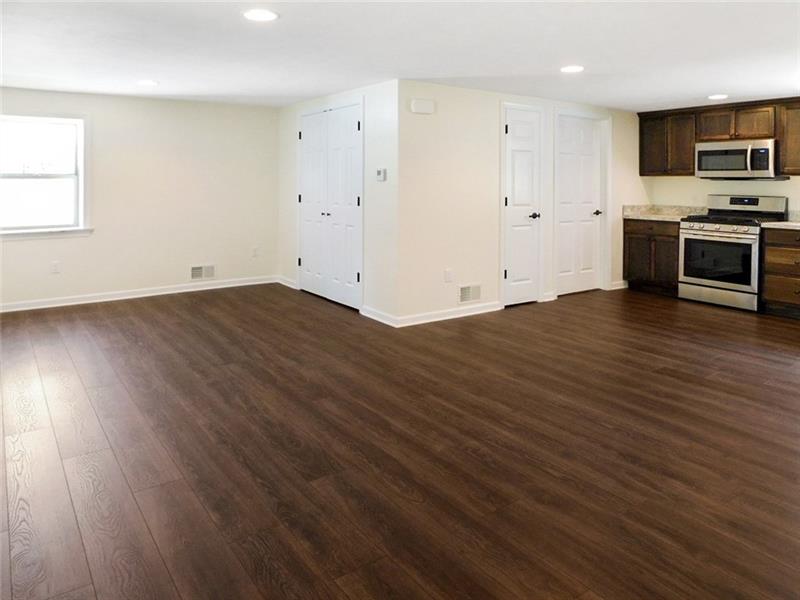 2202 Old Butler Road New Castle, PA 16101 - Photo 6 of 17