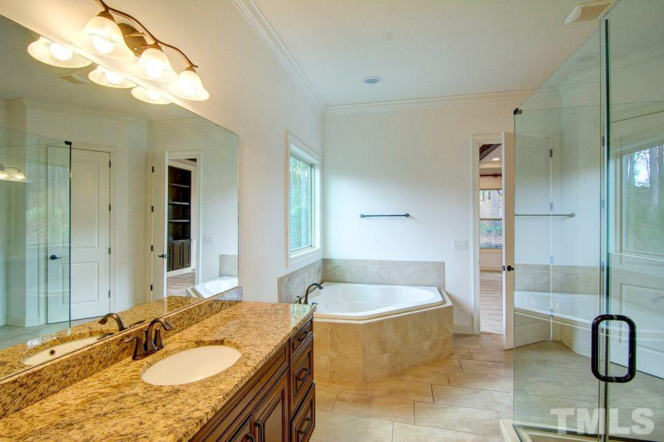 2405 Trenton Park Lane Raleigh, NC 27607 - Photo 18 of 29