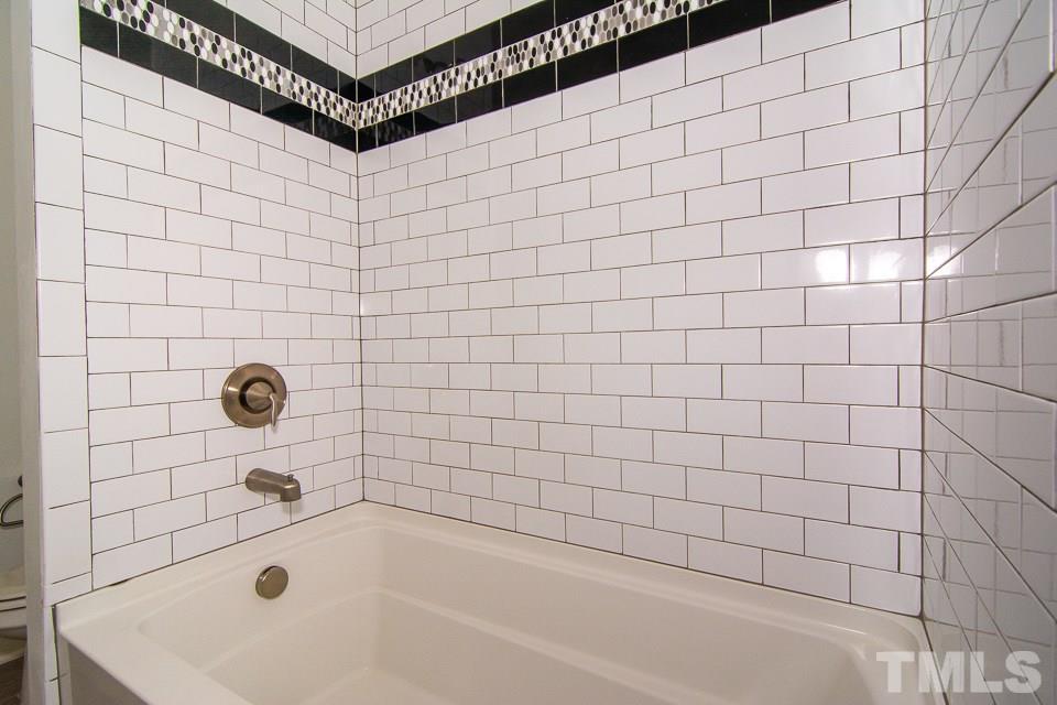 2405 Trenton Park Lane Raleigh, NC 27607 - Photo 27 of 29