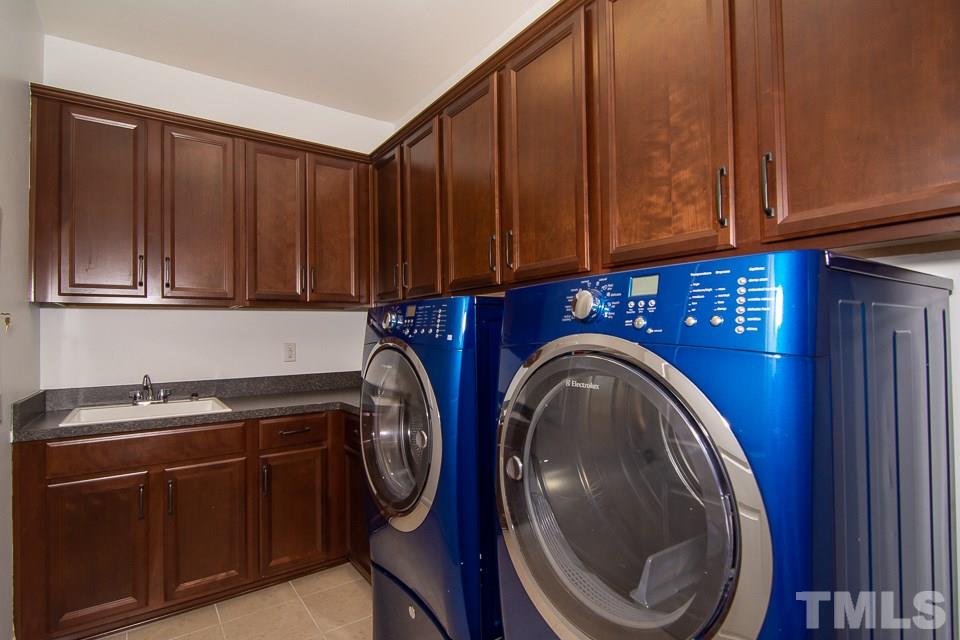 2405 Trenton Park Lane Raleigh, NC 27607 - Photo 28 of 29