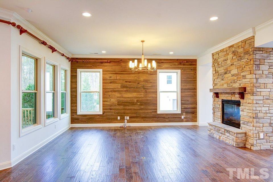 2405 Trenton Park Lane Raleigh, NC 27607 - Photo 8 of 29