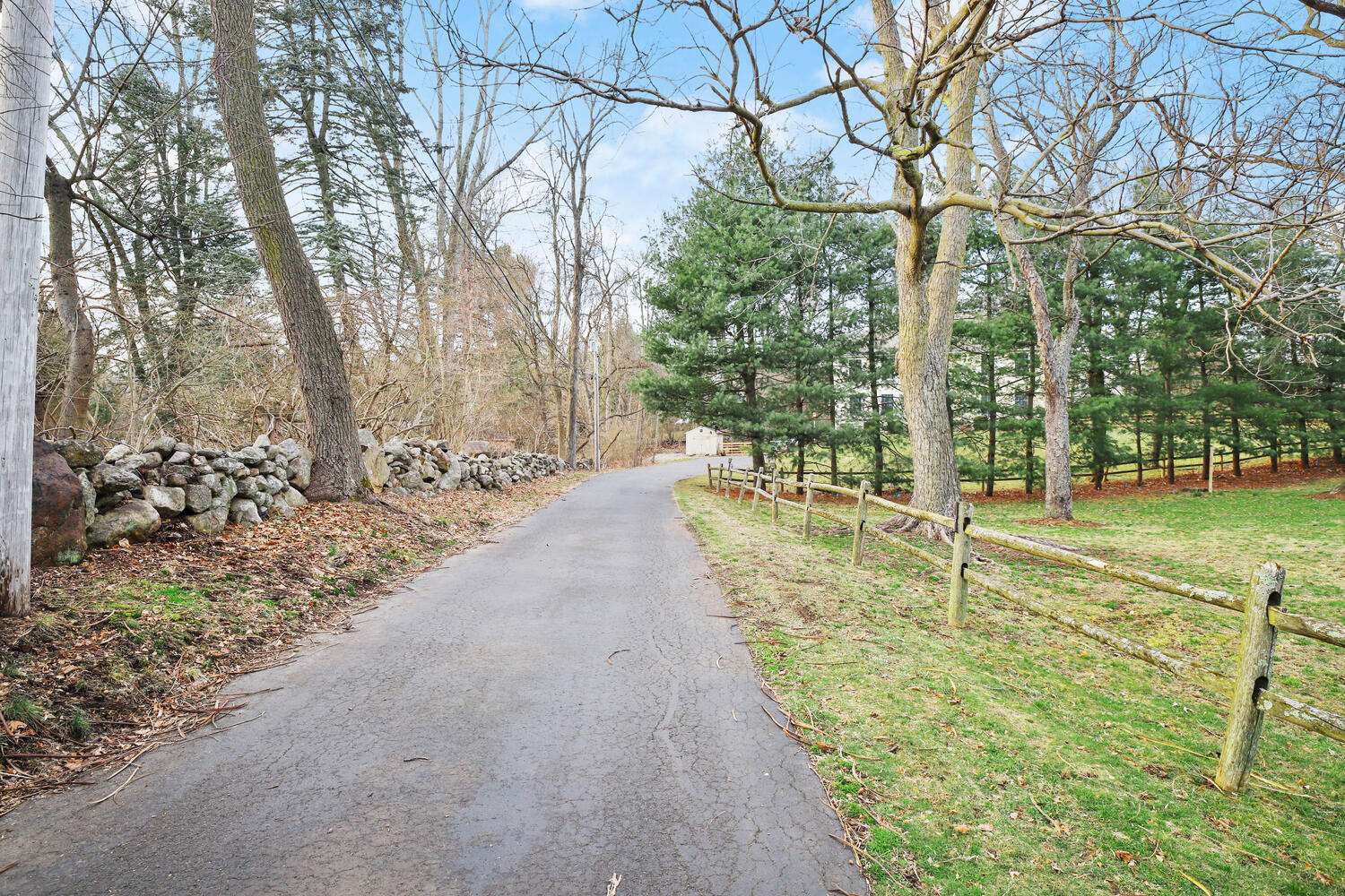 481 Flax Hill Road Norwalk, CT 06854 - Photo 28 of 28 481 Flax Hill Rd Norwalk CT-large-049-04