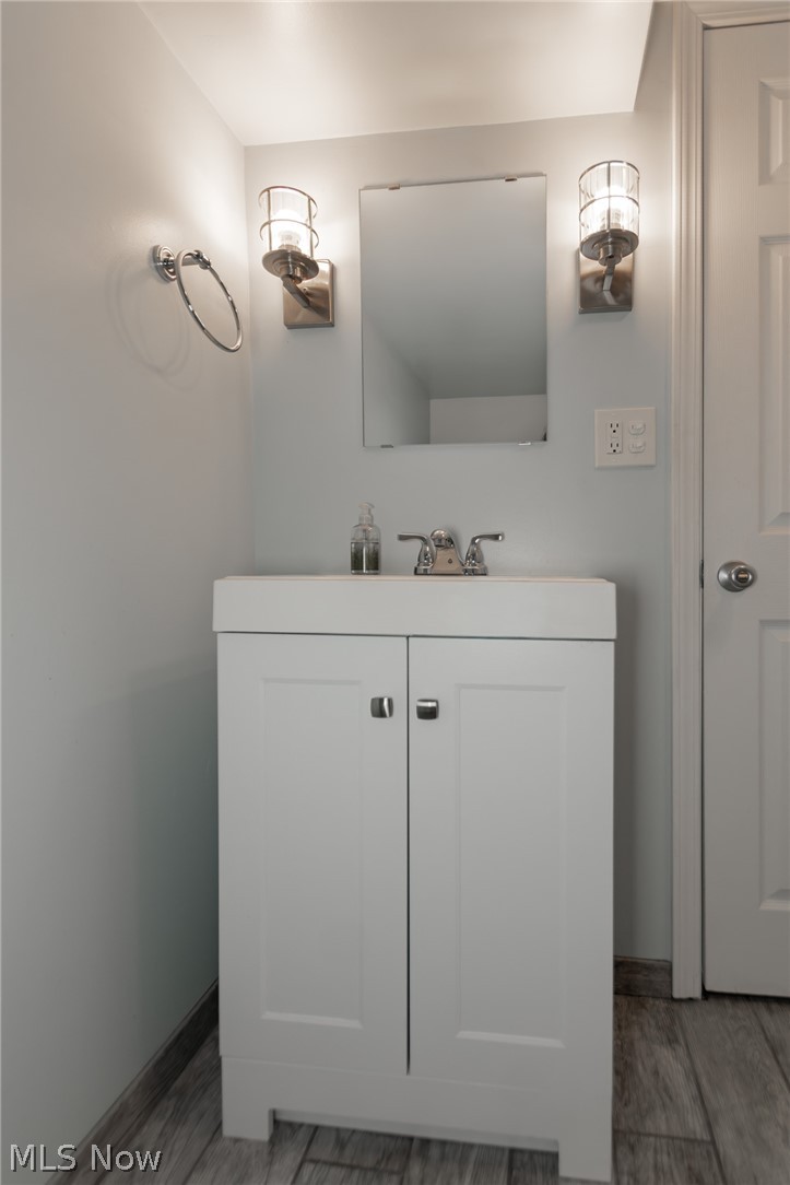 1342 Beaconfield Road Lyndhurst, OH 44124 - Photo 33 of 47 Gallery Image 33